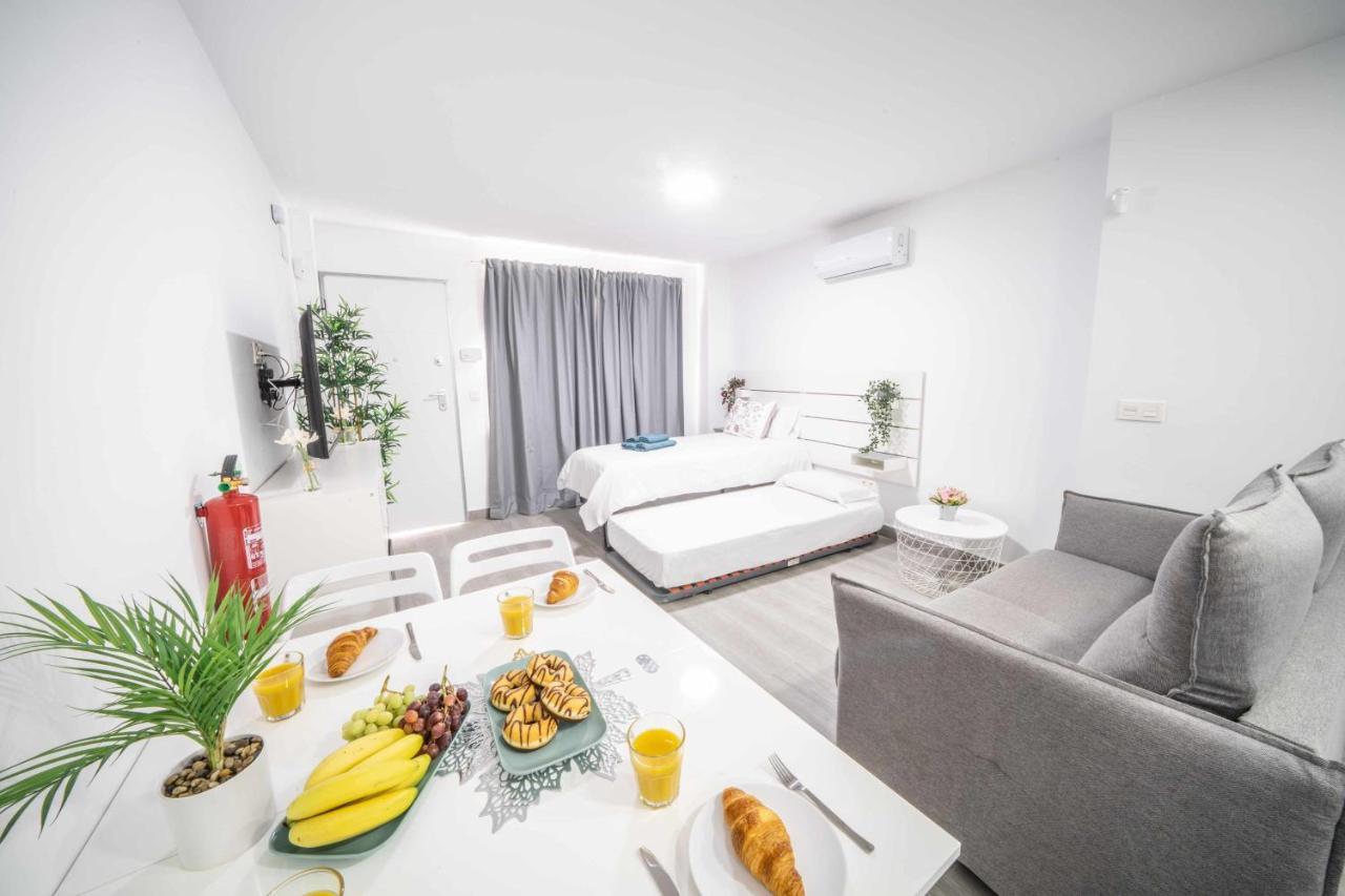 Ferienwohnung Balneario Pedregalejo Loft A Málaga Exterior foto